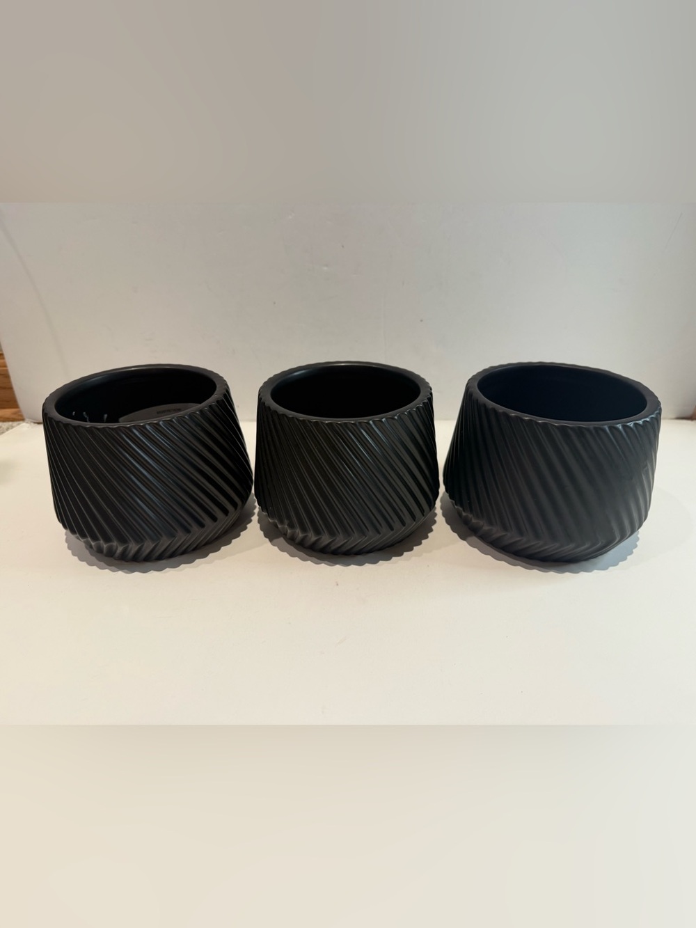Set of 3 Matte Black Ceramic Planter Pots Textured Swirl Succulent Vases